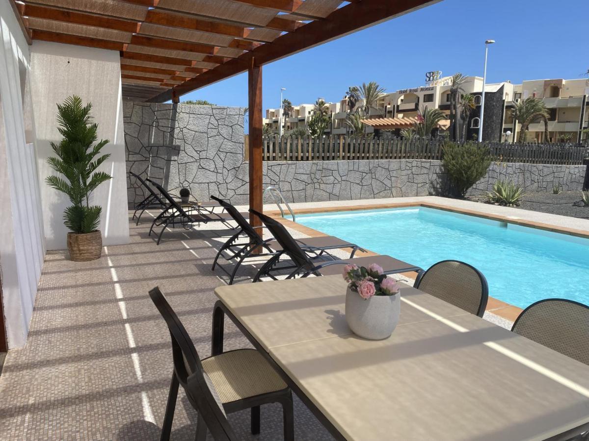 Villa Capri By Villalia Playa Blanca  Exterior photo